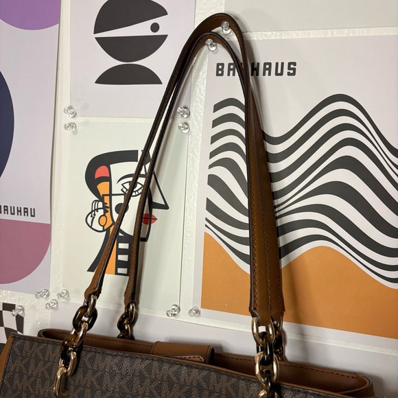 Michael Kors Monogram Shoulder Bag w/ MK Charm & Tortoise Chain Accents – Brown - Picture 4 of 16